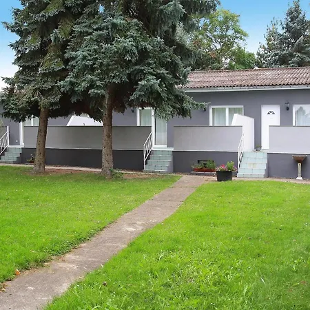 Mit Terrasse In Sommersdorf, Cleaning Included Appartement *